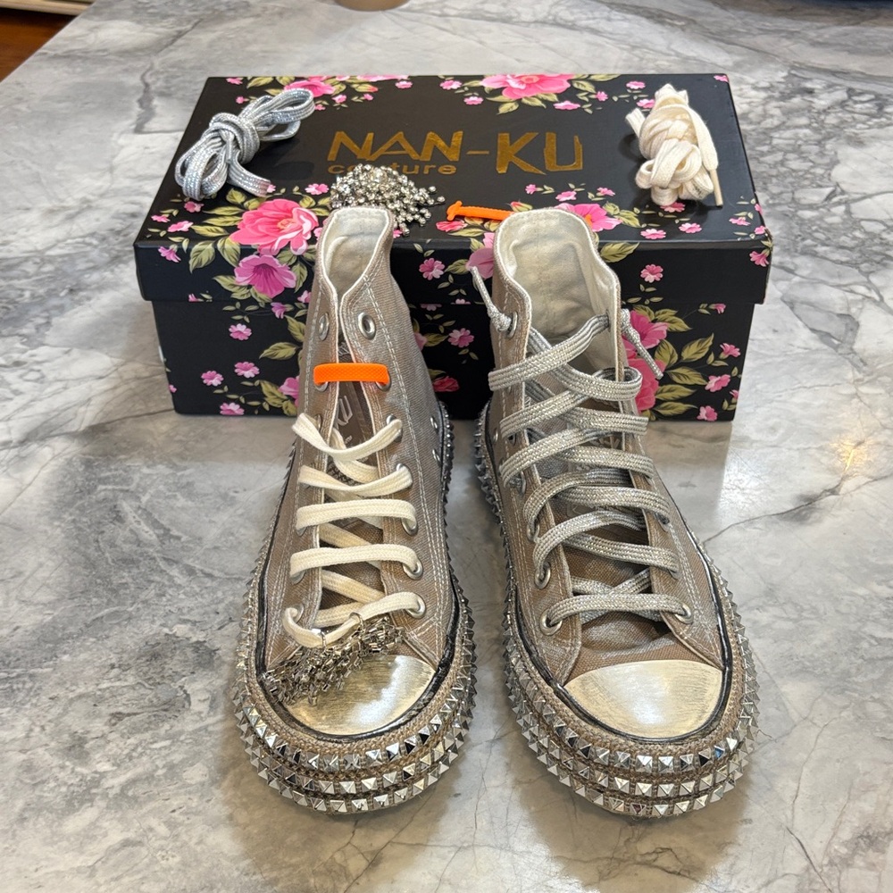 Studded High-Top Sneakers - sz 37 - Picture 6 of 8
